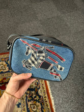 Charger l&#39;image dans la galerie, SACOCHE BANDOULIÈRE REWORKED BURB JEAN BLEU